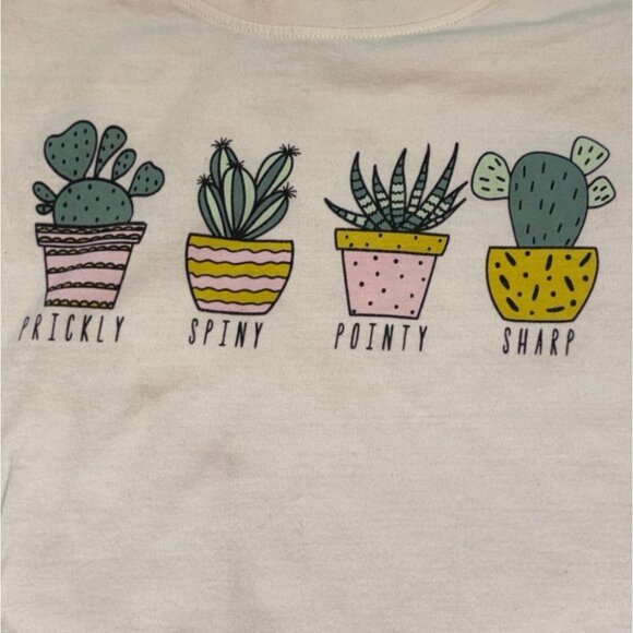 GUC Love, Peace & Lazy Days Cropped, Crew Neck Succulemt T-Shirt-Cream-Sz Small - Picture 2 of 4